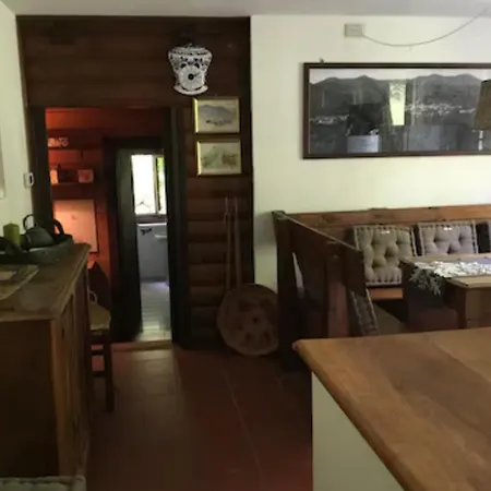 Ferienhaus Di - Zelbio